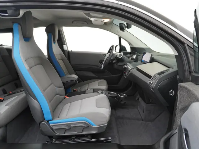 BMW i3 Executive Edition 120Ah 42 kWh 2020 Elektrisch 33