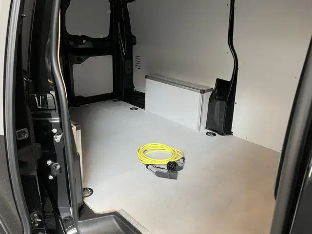 Opel Vivaro-e L3H1 Edition 75 kWh 2023 Elektrisch 14