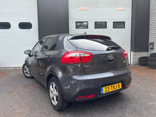Kia Rio 1.2 CVVT Plus Pack 2012 Benzine 5