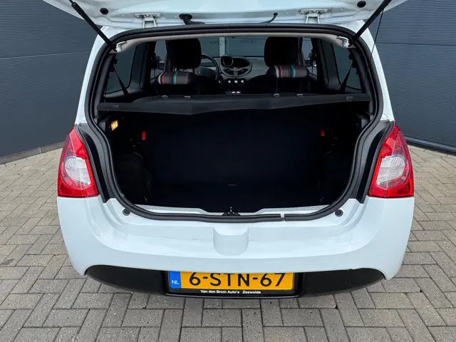 Renault Twingo 1.2 16V Airco / Nap / Facelift 2013 Benzine 12