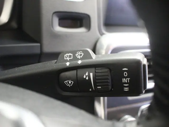 Volvo V60 2.4 D6 Twin Engine Summum 2015 Hybride Diesel 22