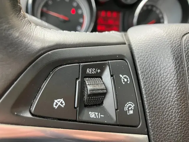 Opel Mokka 1.4 T Cosmo|Climate|Cruise Ctrl 2015 Benzine 18