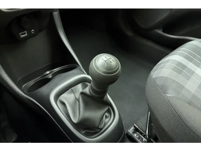 Peugeot 108 1.0 e-VTi Active 2020 Benzine 17