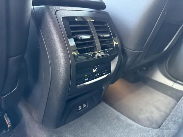 BMW X3 xDrive30e M-Sport 2021 Hybride Benzine 19