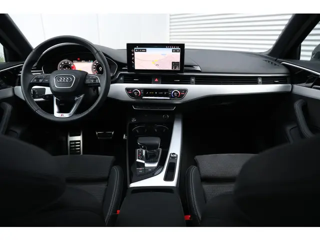 Audi A4 Avant 40 TFSI 3x S-Line 204pk 2020 Benzine 36