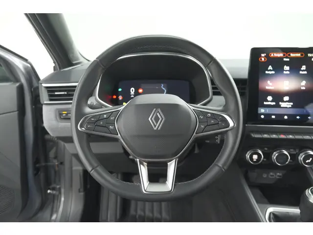 Renault Clio TCe 90 GPF techno 2025 Benzine 33