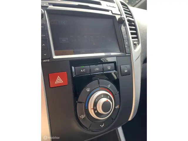 Kia Venga 1.4 CVVT Plus Pack 2013 Benzine 19