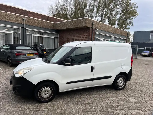 Opel Combo 1.3 CDTi L1H1 ecoFLEX 2014 Diesel 13