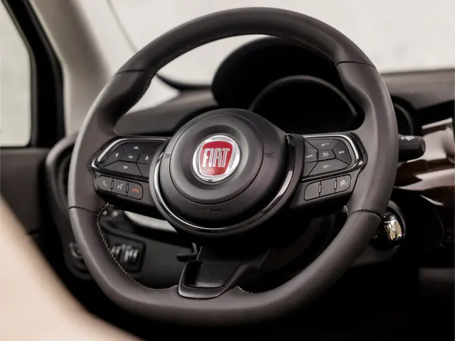 Fiat 500X 1.3 GSE Yacht Club Capri 2022 Benzine 17
