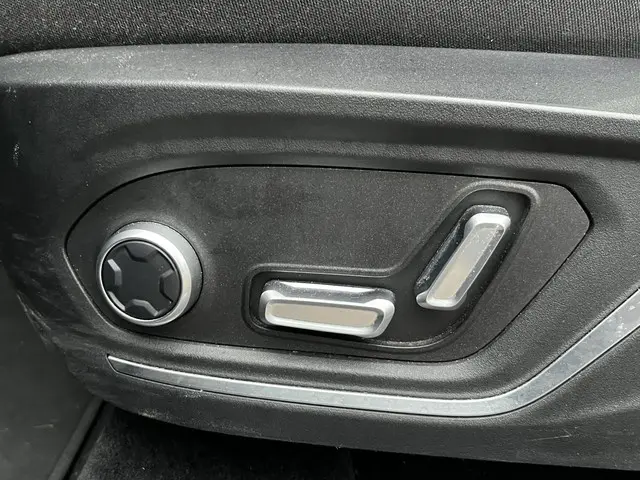 Lynk & Co 01 1.5 2022 Hybride Benzine 23