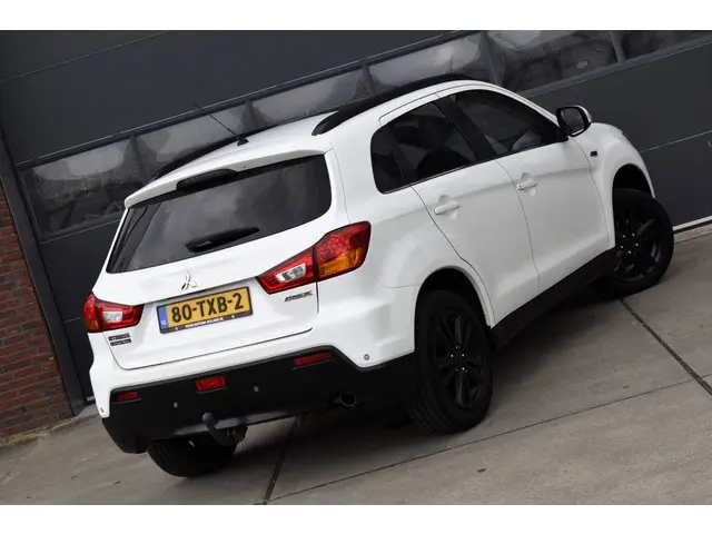 Mitsubishi ASX 1.6 Intense ClearTec 2012 Benzine 8
