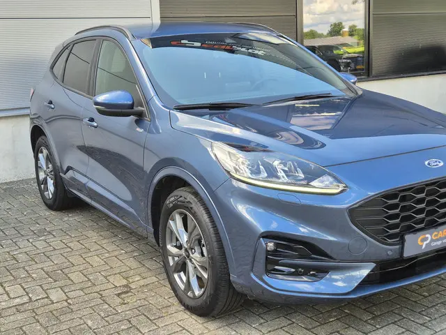 Ford Kuga 2.5 PHEV ST-Line 2024 Hybride Benzine 9