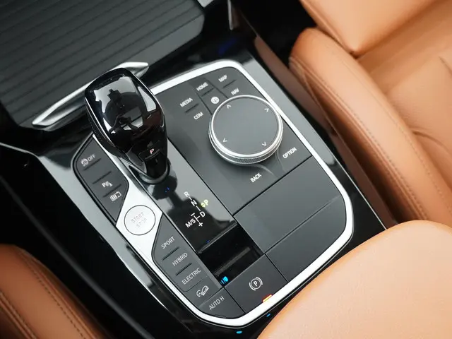 BMW X3 xDrive30e High Executive 2022 Hybride Benzine 13