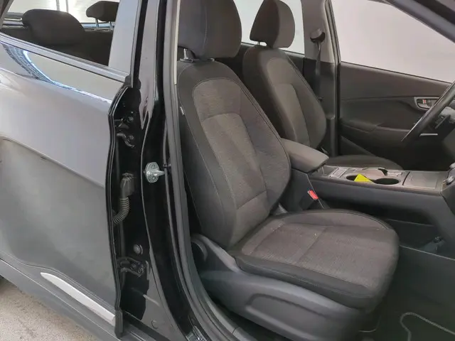 Hyundai Kona EV Comfort 64 kWh 2020 Elektrisch 3