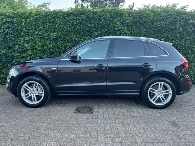Audi Q5 3.0 TFSI quattro Pro Line S 2013 Benzine 2