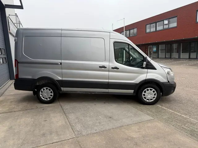Ford Transit 350 2.0 TDCI L2H2 Trend 2018 Diesel 8