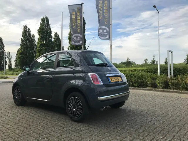 Fiat 500 1.2 Easy 2012 Benzine 6