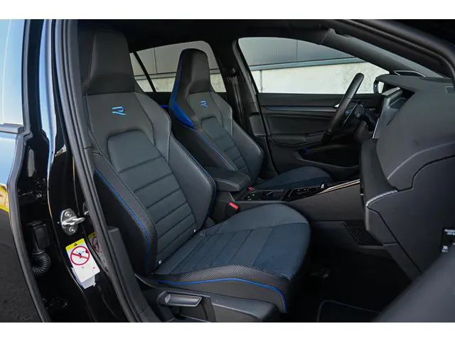 Volkswagen Golf 2.0 TSI R 4Motion 2022 Benzine 5