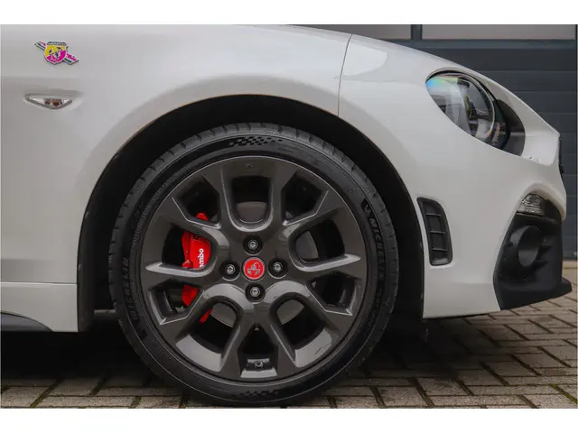 Abarth 124 Spider 1.4 MultiAir Turismo 2017 Benzine 26