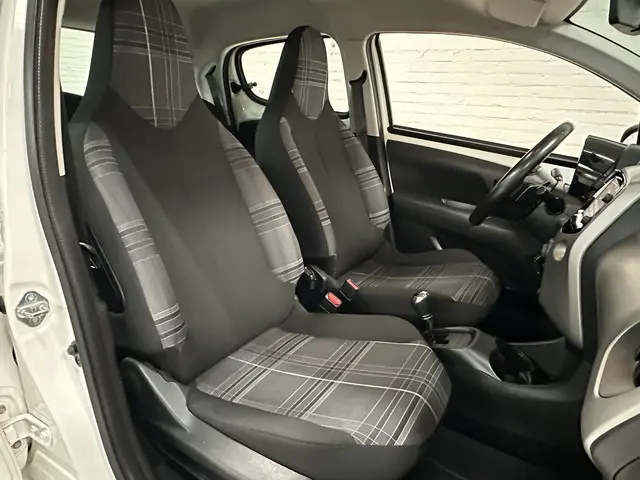 Peugeot 108 1.0 e-VTi Active 2018 Benzine 11