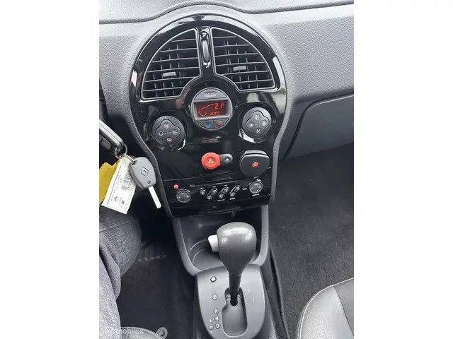 Renault Modus 1.6-16V Night & Day 2012 Benzine 14
