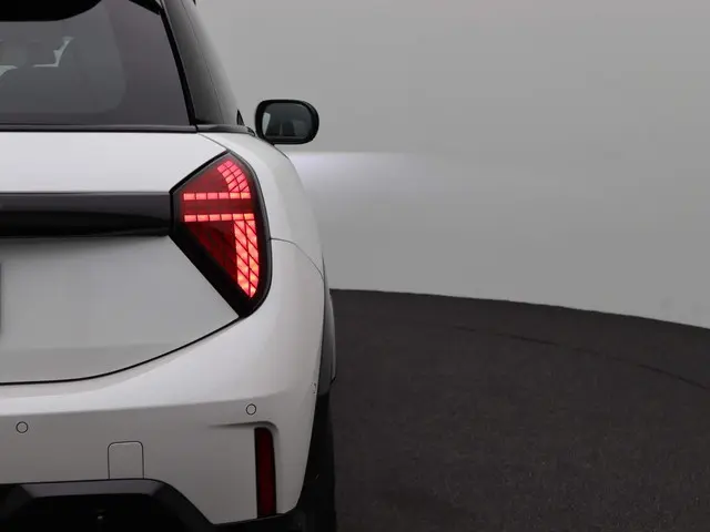 MINI 3-Deurs Cooper S 2024 Benzine 25