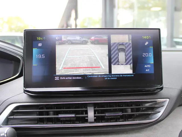 Peugeot 3008 1.6 HYbrid 225 GT 2021 Hybride Benzine 24