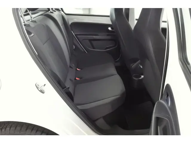 Volkswagen up! 1.0 BMT move up! 2019 Benzine 26