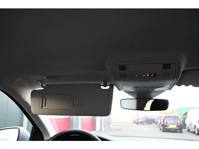 Volkswagen Polo 1.0 TSI Life 2023 Benzine 33