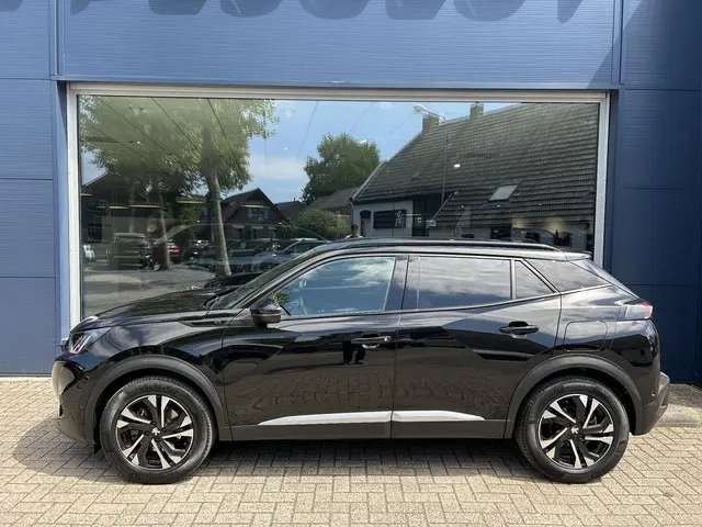 Peugeot e-2008 EV GT 2022 Elektrisch 32