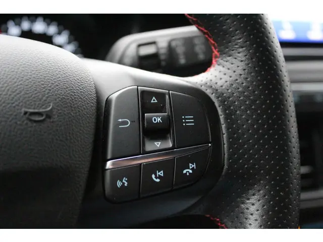 Ford Focus 1.0 EcoBoost ST Line Business 2020 Benzine 20