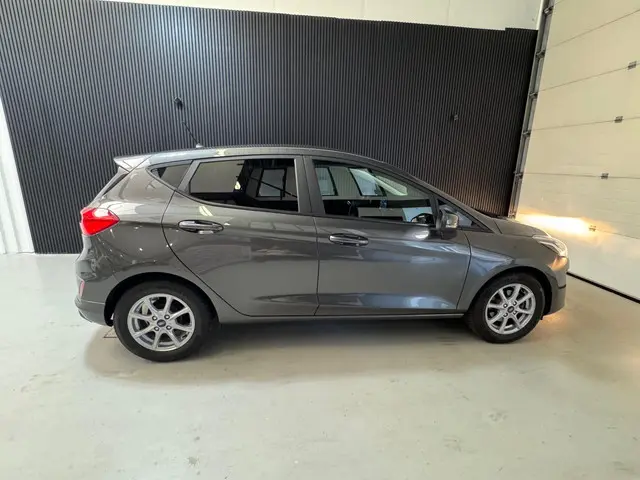 Ford Fiesta 1.0 EcoBoost Titanium 2019 Benzine 9