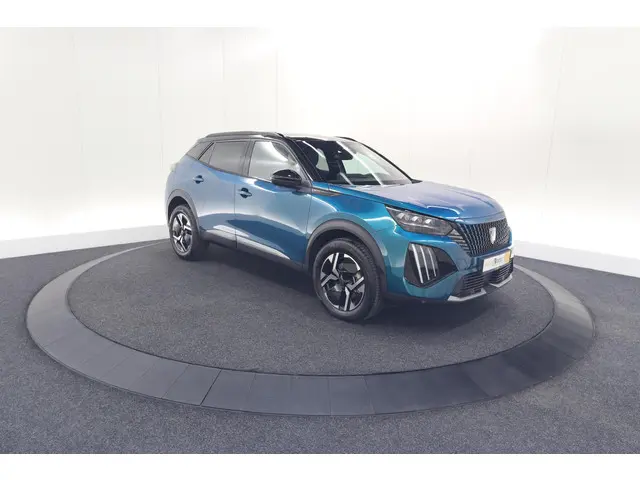 Peugeot 2008 Hybrid 145 e-DCS6 GT 2025 Hybride Benzine 70