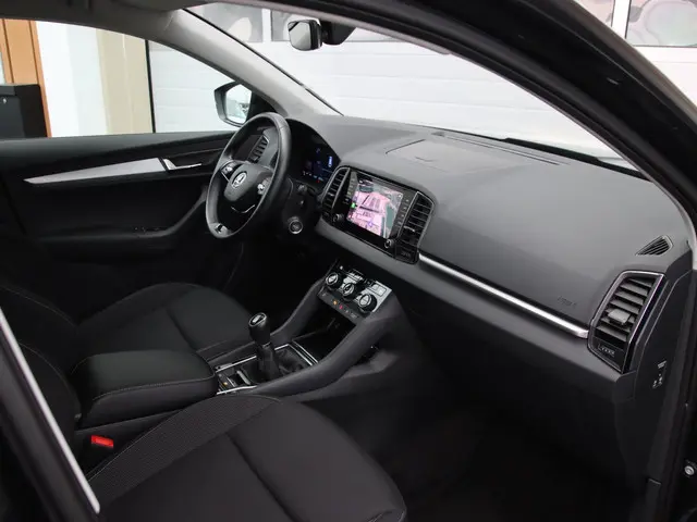 Škoda Karoq 1.0 TSI Ambition | Top Staat!! 2023 Benzine 30