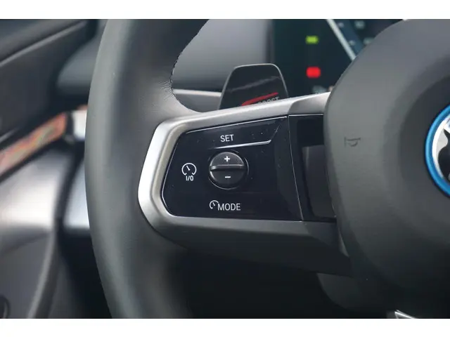 BMW i5 xDrive40 2026 Elektrisch 15