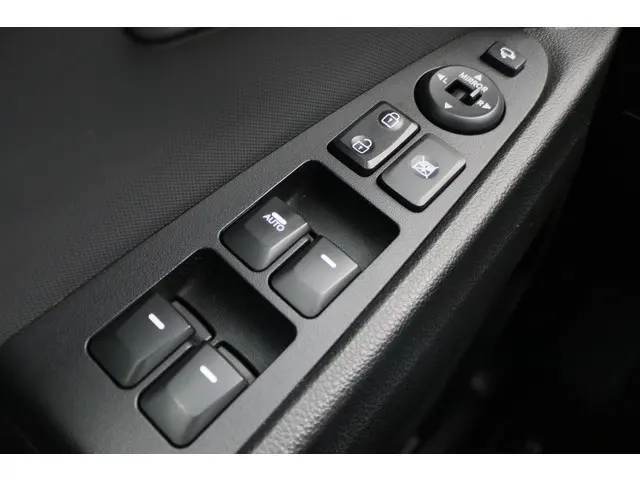 Kia Sportage 1.6 GDI X-treme ExecutiveLine 2015 Benzine 26