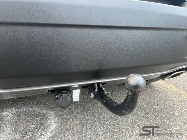Jeep Renegade 1.3T Limited|Navi|Beats|19 inch 2019 Benzine 29