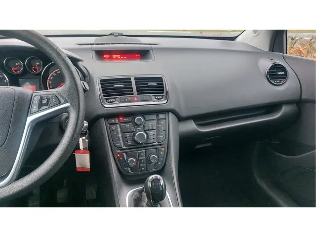 Opel Meriva 1.4 Turbo Business+ 2014 Benzine 6