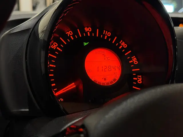 Toyota Aygo 1.0 VVT-i x-fun|Airco|Carplay 2018 Benzine 19