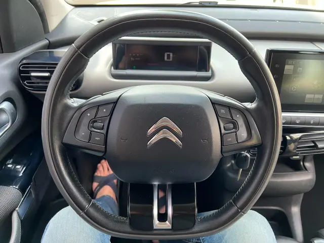Citroën C4 Cactus 1.2 PureTech Feel 2018 Benzine 11