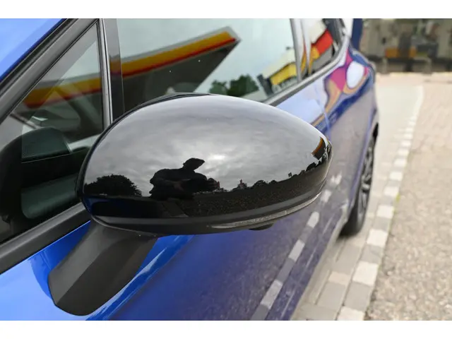 Renault Clio 1.0 TCe 90 GPF techno 2024 Benzine 12