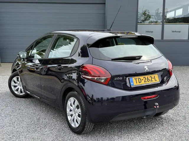 Peugeot 208 1.2 PureTech Blue Lion 2018 Benzine 5