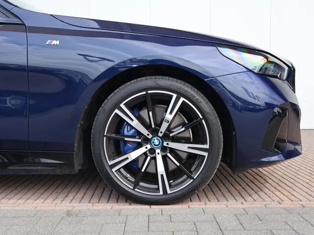 BMW i5 Touring 2024 Elektrisch 5