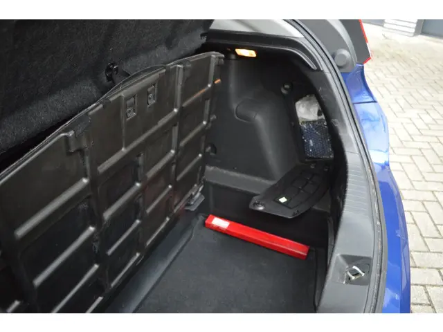 Honda Civic 1.8 Sport 2015 Benzine 18