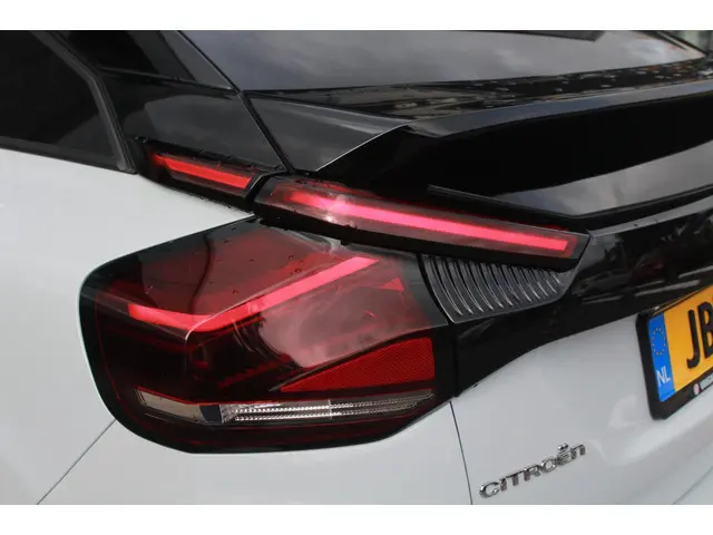 Citroën C4 1.2 Hybrid 136 Max 2024 Hybride Benzine 30