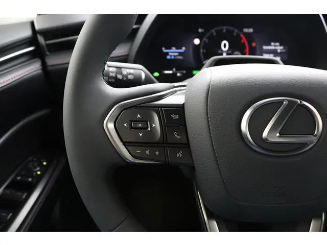 Lexus LBX Elegant 2WD 2025 Hybride Benzine 19