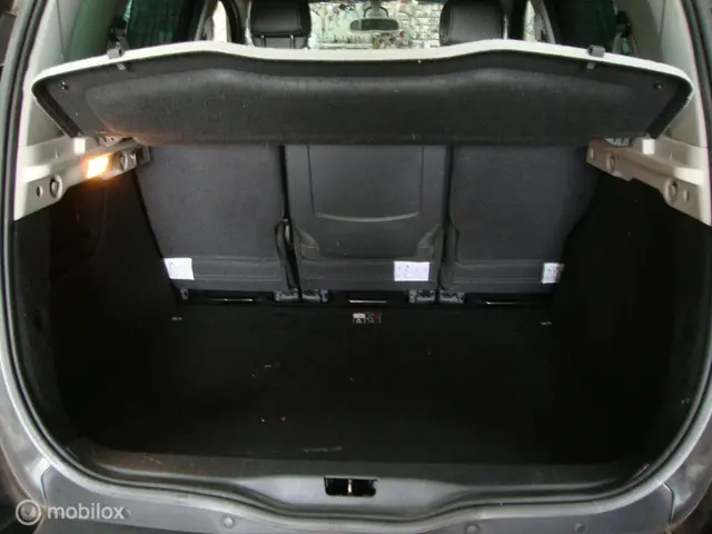 Renault Scénic 1.2 TCe Bose 2013 Benzine 10