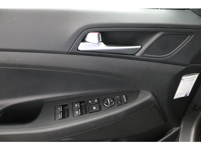 Hyundai Tucson 1.6 T-GDI Premium Sky 2019 Benzine 15