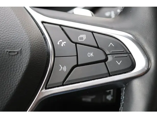 Renault Captur 1.3 mild hybrid 160 iconic 2023 Benzine 30