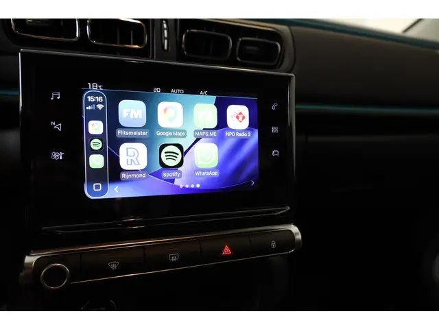 Citroën C3 PT 83 Shine 2021 Benzine 16